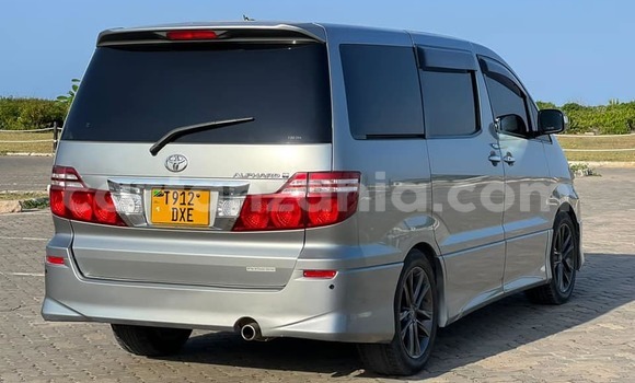 Nunua Ilio tumika Toyota Alphard Fedha Gari ndani ya Dar es Salaam nchini Dar es Salaam Nunua Ilio tumika Toyota Alphard Fedha Gari ndani ya Dar es Salaam nchini Dar es Salaam