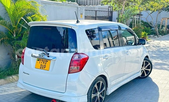 Nunua Ilio tumika Toyota Ractis Nyeupe Gari ndani ya Dar es Salaam nchini Dar es Salaam Nunua Ilio tumika Toyota Ractis Nyeupe Gari ndani ya Dar es Salaam nchini Dar es Salaam