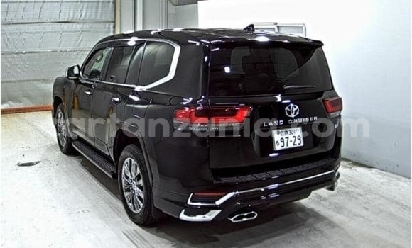Nunua Ilio tumika Toyota Land Cruiser Nyeusi Gari ndani ya Dar es Salaam nchini Dar es Salaam Nunua Ilio tumika Toyota Land Cruiser Nyeusi Gari ndani ya Dar es Salaam nchini Dar es Salaam