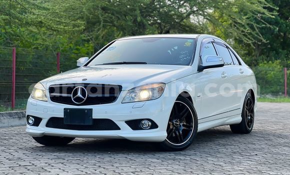 Buy Import Mercedes-Benz C-Classe White Car in Dar es Salaam in Dar es Salaam Buy Import Mercedes-Benz C-Classe White Car in Dar es Salaam in Dar es Salaam