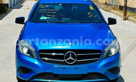 Nunua Imported Mercedes‒Benz A–Class Bluu Gari ndani ya Dar es Salaam nchini Dar es Salaam Nunua Imported Mercedes‒Benz A–Class Bluu Gari ndani ya Dar es Salaam nchini Dar es Salaam