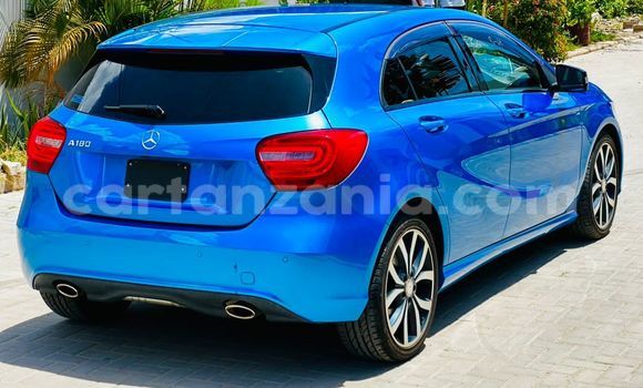 Nunua Imported Mercedes‒Benz A–Class Bluu Gari ndani ya Dar es Salaam nchini Dar es Salaam Nunua Imported Mercedes‒Benz A–Class Bluu Gari ndani ya Dar es Salaam nchini Dar es Salaam