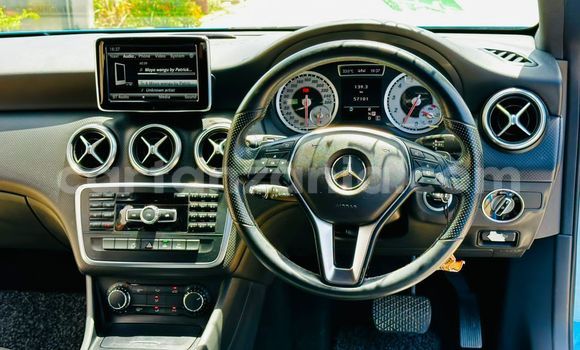 Nunua Imported Mercedes‒Benz A–Class Bluu Gari ndani ya Dar es Salaam nchini Dar es Salaam Nunua Imported Mercedes‒Benz A–Class Bluu Gari ndani ya Dar es Salaam nchini Dar es Salaam