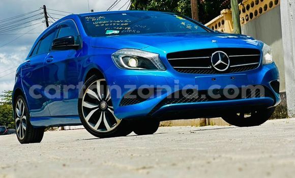 Nunua Imported Mercedes‒Benz A–Class Bluu Gari ndani ya Dar es Salaam nchini Dar es Salaam Nunua Imported Mercedes‒Benz A–Class Bluu Gari ndani ya Dar es Salaam nchini Dar es Salaam