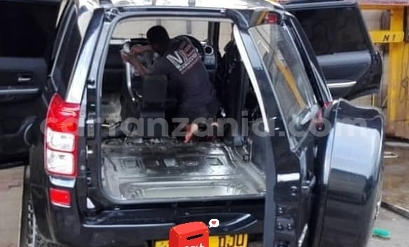 Buy Used Suzuki Escudo Black Car in Dar es Salaam in Dar es Salaam Buy Used Suzuki Escudo Black Car in Dar es Salaam in Dar es Salaam