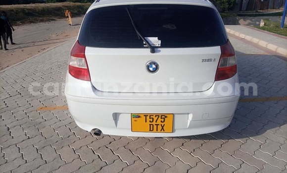 Nunua Ilio tumika BMW 1-Series Nyeupe Gari ndani ya Dar es Salaam nchini Dar es Salaam Nunua Ilio tumika BMW 1-Series Nyeupe Gari ndani ya Dar es Salaam nchini Dar es Salaam