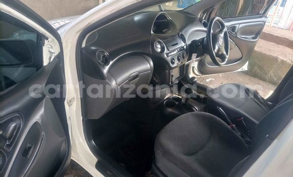 Nunua Ilio tumika Toyota Vitz Nyeupe Gari ndani ya Dar es Salaam nchini Dar es Salaam Nunua Ilio tumika Toyota Vitz Nyeupe Gari ndani ya Dar es Salaam nchini Dar es Salaam