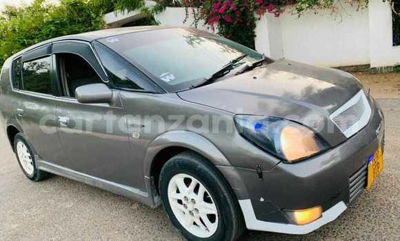 Nunua Ilio tumika Toyota Opa Nyingine Gari ndani ya Dar es Salaam nchini Dar es Salaam