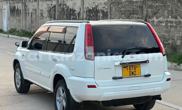 Nunua Ilio tumika Nissan X–Trail Nyeupe Gari ndani ya Dar es Salaam nchini Dar es Salaam Nunua Ilio tumika Nissan X–Trail Nyeupe Gari ndani ya Dar es Salaam nchini Dar es Salaam