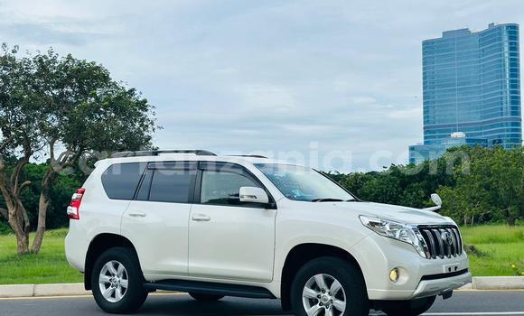 Buy Import Toyota Land Cruiser Prado White Car in Dar es Salaam in Dar es Salaam Buy Import Toyota Land Cruiser Prado White Car in Dar es Salaam in Dar es Salaam