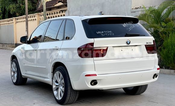Nunua Imported BMW X5 Nyeupe Gari ndani ya Dar es Salaam nchini Dar es Salaam Nunua Imported BMW X5 Nyeupe Gari ndani ya Dar es Salaam nchini Dar es Salaam