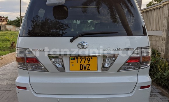 Buy Used Toyota Alphard White Car in Dar es Salaam in Dar es Salaam Buy Used Toyota Alphard White Car in Dar es Salaam in Dar es Salaam