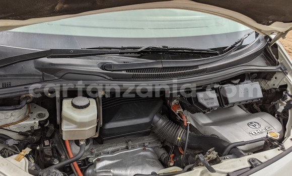 Buy Used Toyota Alphard White Car in Dar es Salaam in Dar es Salaam Buy Used Toyota Alphard White Car in Dar es Salaam in Dar es Salaam