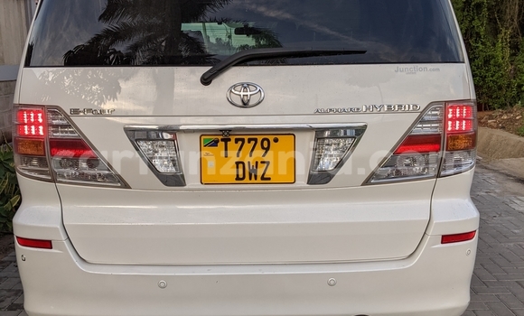 Buy Used Toyota Alphard White Car in Dar es Salaam in Dar es Salaam Buy Used Toyota Alphard White Car in Dar es Salaam in Dar es Salaam