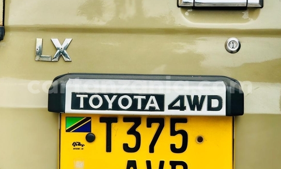 Buy Used Toyota Land Cruiser Beige Car in Dar es Salaam in Dar es Salaam Buy Used Toyota Land Cruiser Beige Car in Dar es Salaam in Dar es Salaam