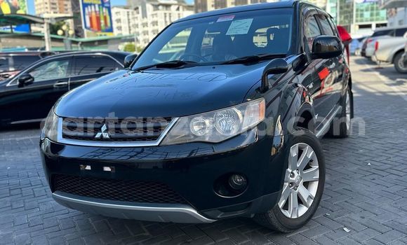 Buy Import Mitsubishi Outlander Black Car in Dar es Salaam in Dar es Salaam