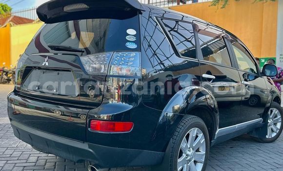 Nunua Imported Mitsubishi Outlander Nyeusi Gari ndani ya Dar es Salaam nchini Dar es Salaam Nunua Imported Mitsubishi Outlander Nyeusi Gari ndani ya Dar es Salaam nchini Dar es Salaam