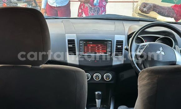 Nunua Imported Mitsubishi Outlander Nyeusi Gari ndani ya Dar es Salaam nchini Dar es Salaam Nunua Imported Mitsubishi Outlander Nyeusi Gari ndani ya Dar es Salaam nchini Dar es Salaam