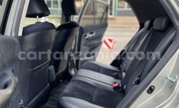 Nunua Imported Toyota Blade Fedha Gari ndani ya Dar es Salaam nchini Dar es Salaam Nunua Imported Toyota Blade Fedha Gari ndani ya Dar es Salaam nchini Dar es Salaam