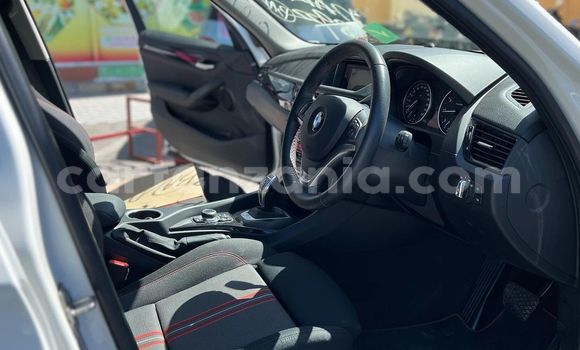 Nunua Ilio tumika BMW X1 Nyeupe Gari ndani ya Dar es Salaam nchini Dar es Salaam Nunua Ilio tumika BMW X1 Nyeupe Gari ndani ya Dar es Salaam nchini Dar es Salaam