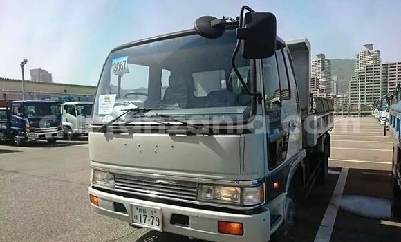 Buy Import Hino Ranger White Truck in Mwanza in Mwanza