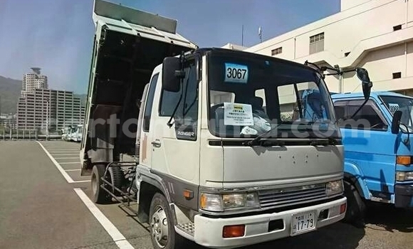 Buy Import Hino Ranger White Truck in Mwanza in Mwanza Buy Import Hino Ranger White Truck in Mwanza in Mwanza
