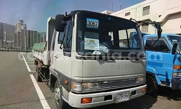 Buy Import Hino Ranger White Truck in Mwanza in Mwanza Buy Import Hino Ranger White Truck in Mwanza in Mwanza