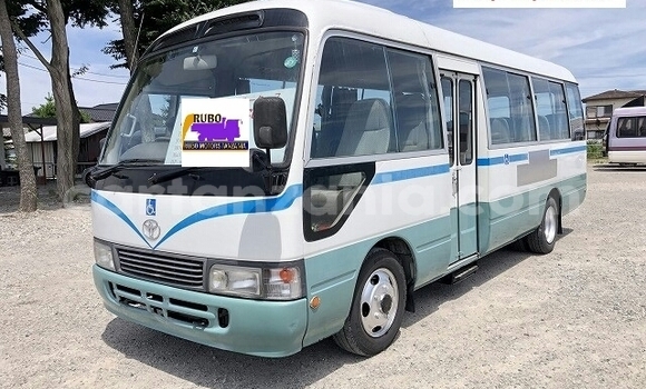 Buy Used Toyota Coaster White Car in Mwanza in Mwanza Buy Used Toyota Coaster White Car in Mwanza in Mwanza