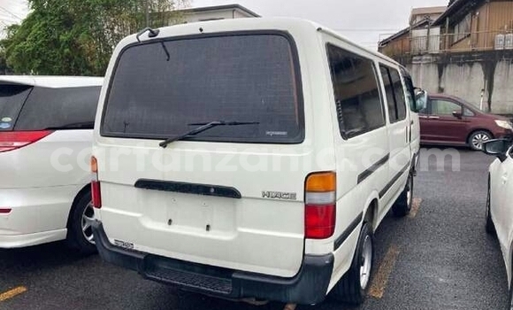 Buy New Toyota Hiace White Car in Mwanza in Mwanza Buy New Toyota Hiace White Car in Mwanza in Mwanza