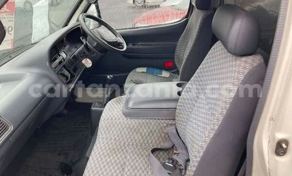 Buy New Toyota Hiace White Car in Mwanza in Mwanza Buy New Toyota Hiace White Car in Mwanza in Mwanza