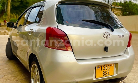 Buy Used Toyota Yaris Silver Car in Arusha in Arusha Buy Used Toyota Yaris Silver Car in Arusha in Arusha