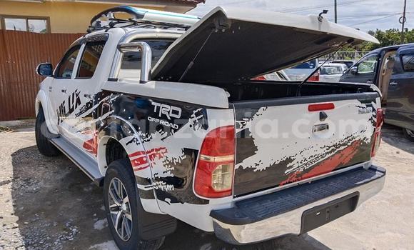 Buy New Toyota Hilux White Car in Dar es Salaam in Dar es Salaam Buy New Toyota Hilux White Car in Dar es Salaam in Dar es Salaam