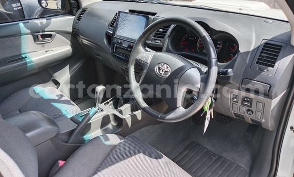 Buy New Toyota Hilux White Car in Dar es Salaam in Dar es Salaam Buy New Toyota Hilux White Car in Dar es Salaam in Dar es Salaam