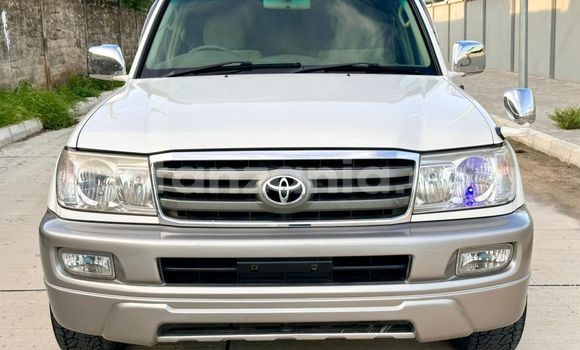 Nunua Ilio tumika Toyota Land Cruiser Fedha Gari ndani ya Dar es Salaam nchini Dar es Salaam Nunua Ilio tumika Toyota Land Cruiser Fedha Gari ndani ya Dar es Salaam nchini Dar es Salaam
