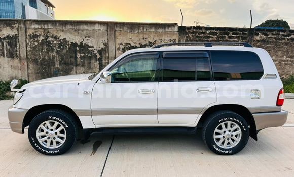 Nunua Ilio tumika Toyota Land Cruiser Fedha Gari ndani ya Dar es Salaam nchini Dar es Salaam Nunua Ilio tumika Toyota Land Cruiser Fedha Gari ndani ya Dar es Salaam nchini Dar es Salaam
