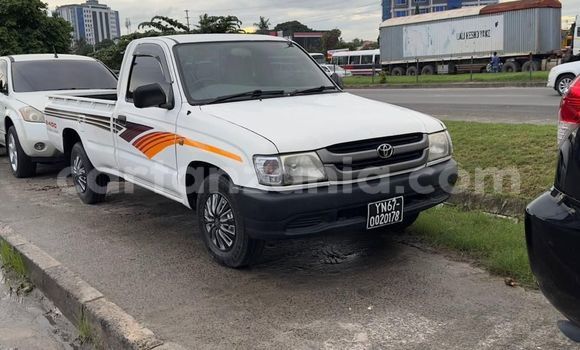 Nunua Imported Toyota Pickup Nyeupe Gari ndani ya Dar es Salaam nchini Dar es Salaam Nunua Imported Toyota Pickup Nyeupe Gari ndani ya Dar es Salaam nchini Dar es Salaam