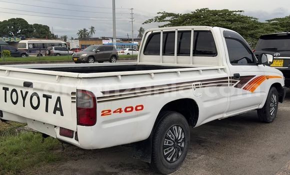 Nunua Imported Toyota Pickup Nyeupe Gari ndani ya Dar es Salaam nchini Dar es Salaam Nunua Imported Toyota Pickup Nyeupe Gari ndani ya Dar es Salaam nchini Dar es Salaam