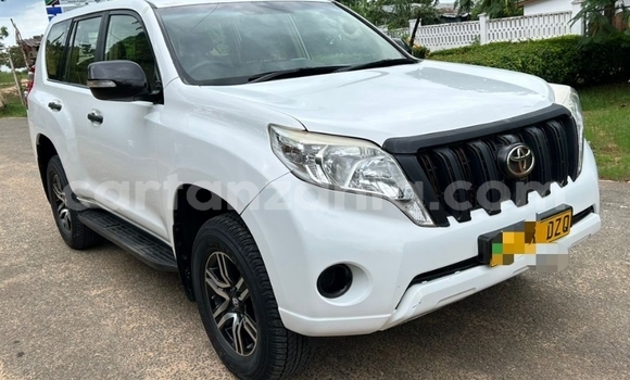 Buy Used Toyota Land Cruiser Prado White Car in Dar es Salaam in Dar es Salaam Buy Used Toyota Land Cruiser Prado White Car in Dar es Salaam in Dar es Salaam