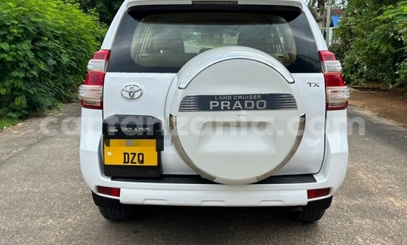 Buy Used Toyota Land Cruiser Prado White Car in Dar es Salaam in Dar es Salaam Buy Used Toyota Land Cruiser Prado White Car in Dar es Salaam in Dar es Salaam