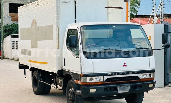 Buy Used Mitsubishi Van White Truck in Dar es Salaam in Dar es Salaam Buy Used Mitsubishi Van White Truck in Dar es Salaam in Dar es Salaam
