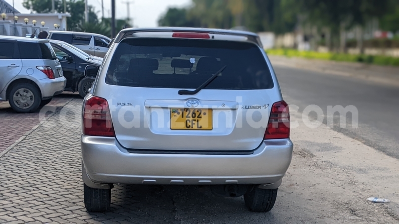 Big with watermark toyota kluger dar es salaam dar es salaam 18470