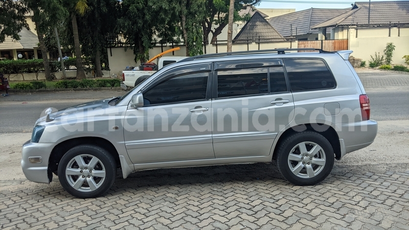 Big with watermark toyota kluger dar es salaam dar es salaam 18470