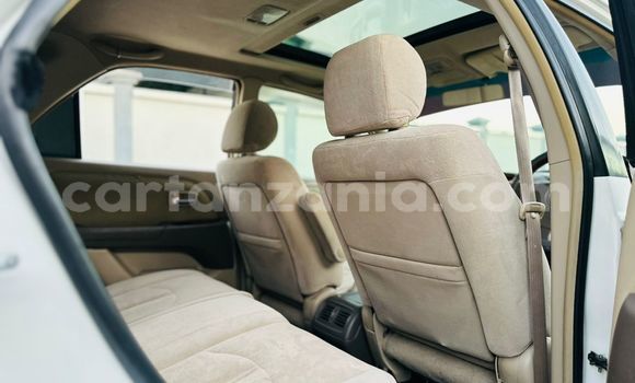 Buy Used Toyota Harrier White Car in Dar es Salaam in Dar es Salaam Buy Used Toyota Harrier White Car in Dar es Salaam in Dar es Salaam