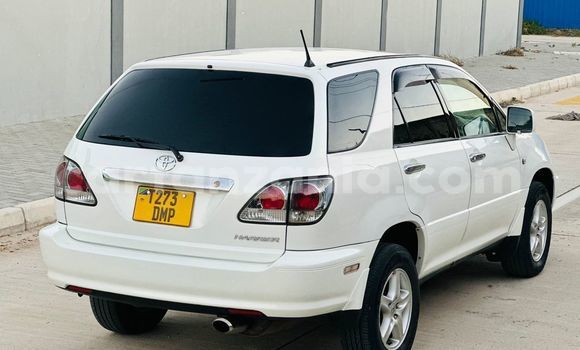 Buy Used Toyota Harrier White Car in Dar es Salaam in Dar es Salaam Buy Used Toyota Harrier White Car in Dar es Salaam in Dar es Salaam