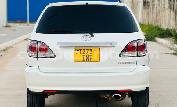 Buy Used Toyota Harrier White Car in Dar es Salaam in Dar es Salaam Buy Used Toyota Harrier White Car in Dar es Salaam in Dar es Salaam