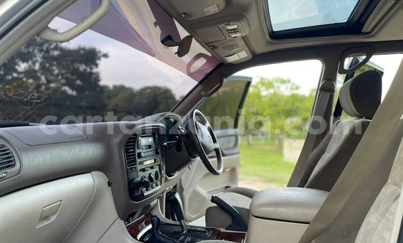 Nunua Imported Toyota Land Cruiser Fedha Gari ndani ya Dar es Salaam nchini Dar es Salaam Nunua Imported Toyota Land Cruiser Fedha Gari ndani ya Dar es Salaam nchini Dar es Salaam