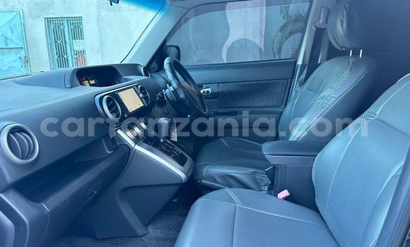 Buy Used Toyota Corolla Rumion Black Car in Dar es Salaam in Dar es Salaam Buy Used Toyota Corolla Rumion Black Car in Dar es Salaam in Dar es Salaam