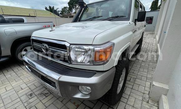 Buy Used Toyota Land Cruiser White Car in Dar es Salaam in Dar es Salaam Buy Used Toyota Land Cruiser White Car in Dar es Salaam in Dar es Salaam