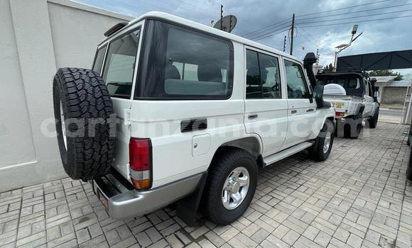 Buy Used Toyota Land Cruiser White Car in Dar es Salaam in Dar es Salaam Buy Used Toyota Land Cruiser White Car in Dar es Salaam in Dar es Salaam