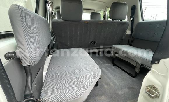 Buy Used Toyota Land Cruiser White Car in Dar es Salaam in Dar es Salaam Buy Used Toyota Land Cruiser White Car in Dar es Salaam in Dar es Salaam